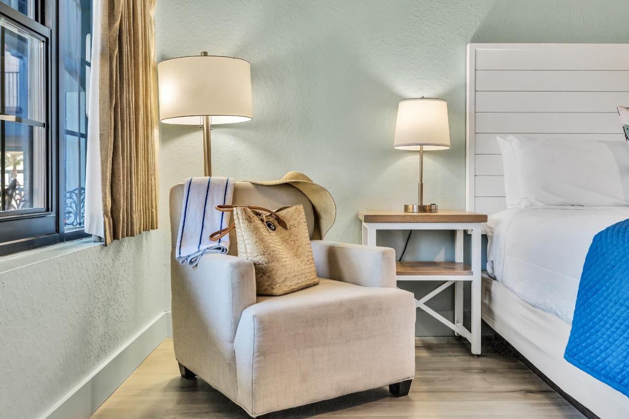  | Beachside Inn