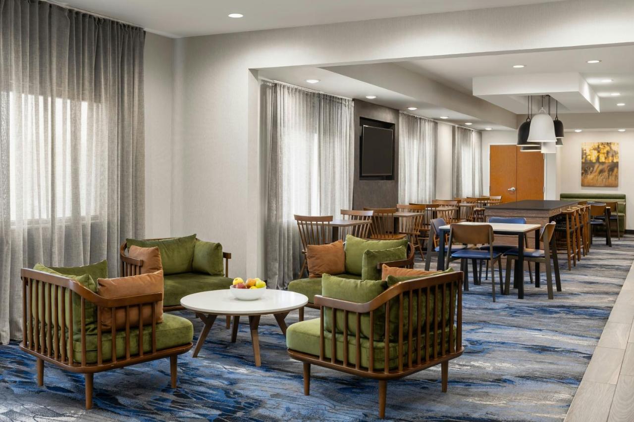  | Fairfield Inn & Suites Minneapolis St. Paul / Roseville