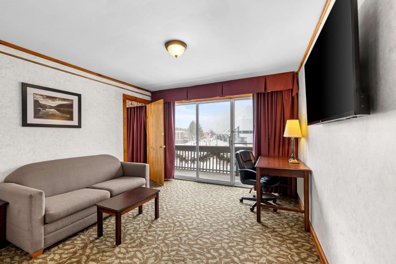 Queen Suite with Two Queen Beds and Balcony at Best Western Adirondack Inn