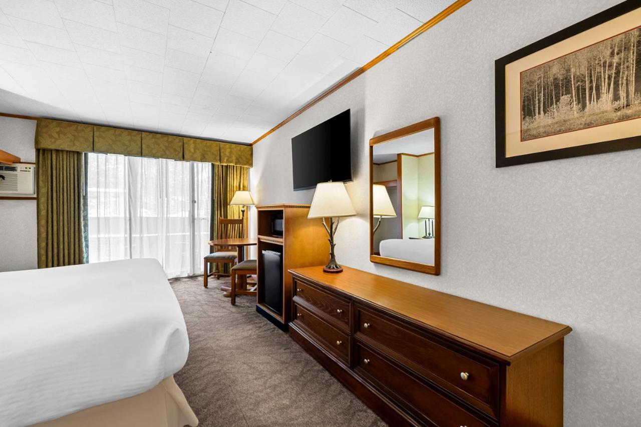 | Best Western Adirondack Inn