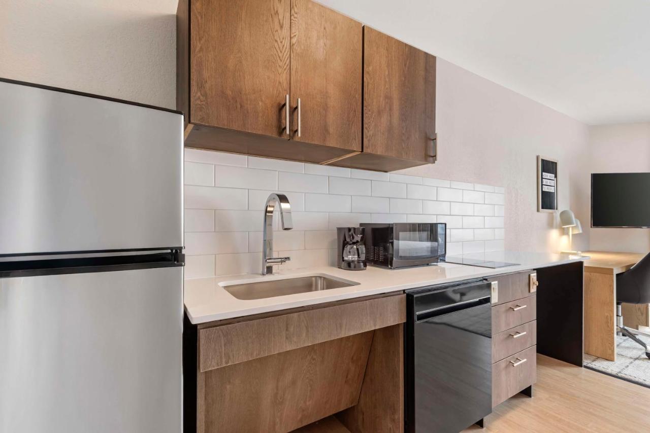  | Sonesta Simply Suites Baltimore BWI Airport