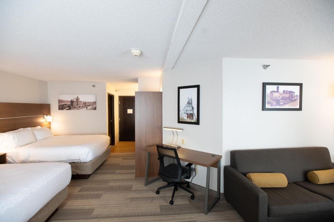 | Holiday Inn Express Houghton-Keweenaw, an IHG Hotel