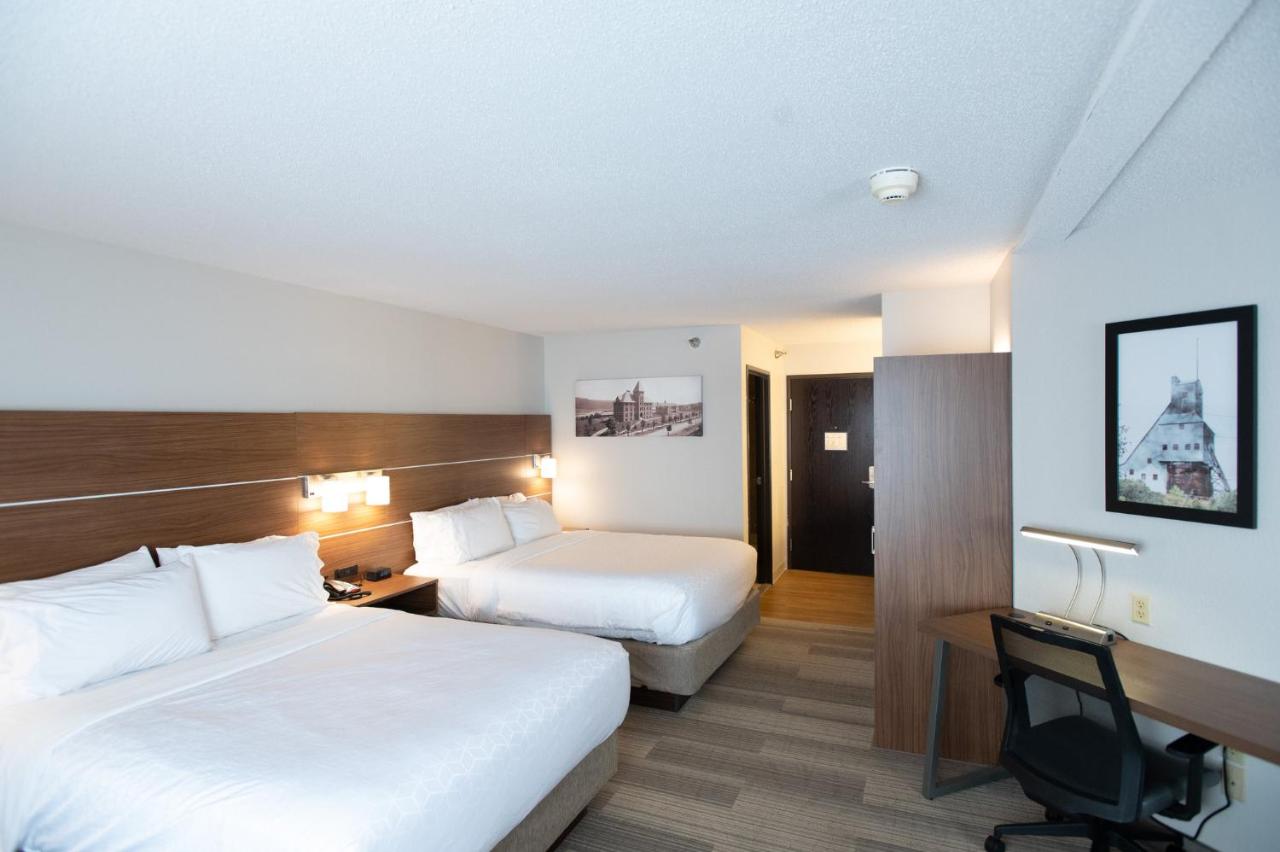 | Holiday Inn Express Houghton-Keweenaw, an IHG Hotel