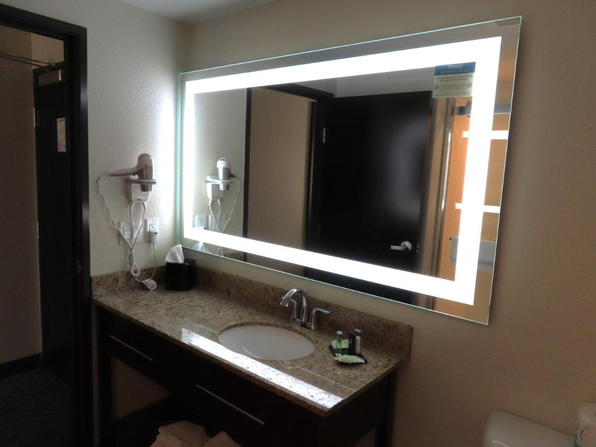 King Suite with Sofa Bed - Non-Smoking at Sleep Inn & Suites Denver International Airport