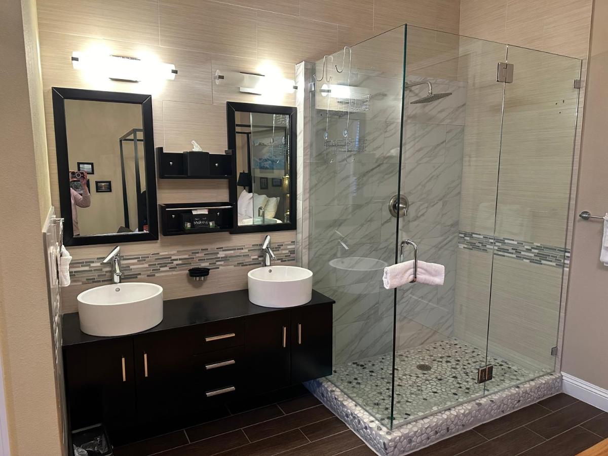 | Rio Vista Inn & Suites Santa Cruz