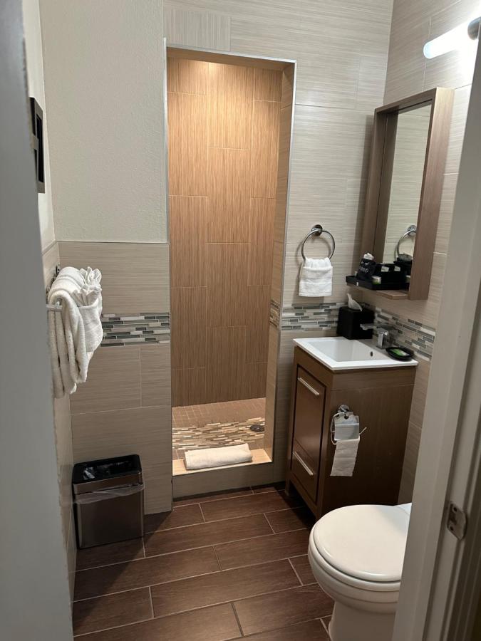 | Rio Vista Inn & Suites Santa Cruz