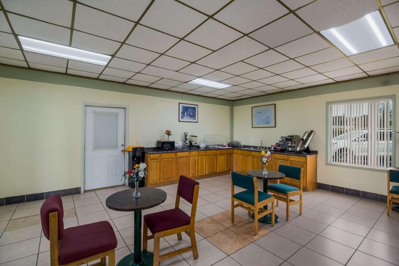 | Midtown Inn