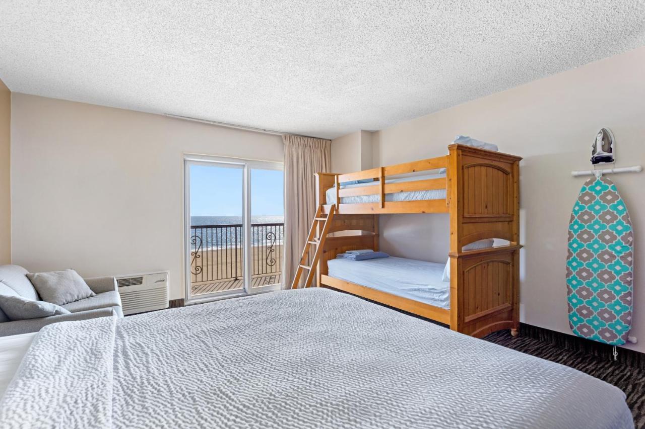 | Americana Motor Inn on Boardwalk