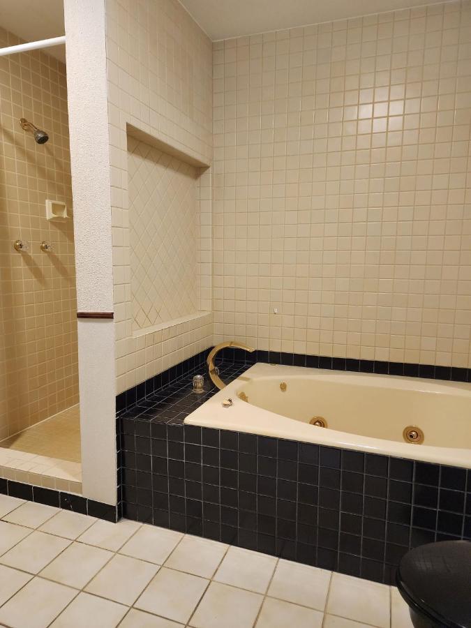 | Days Inn by Wyndham Missoula Airport