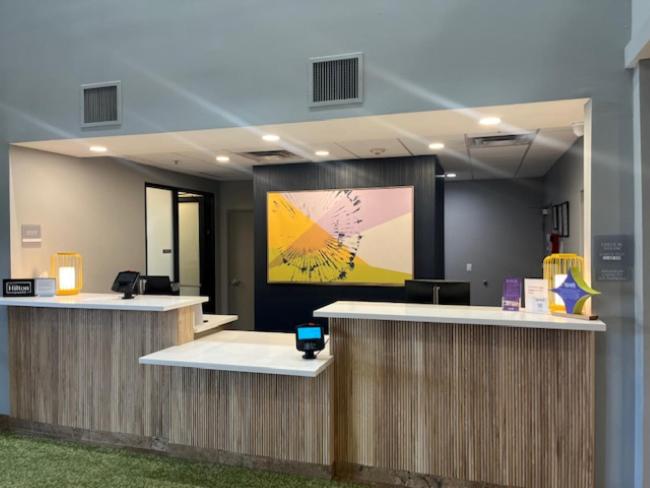 | Legacy Inn & Suites
