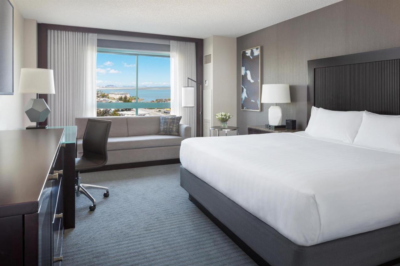 King Room with Bay View at Hyatt Regency San Francisco Airport