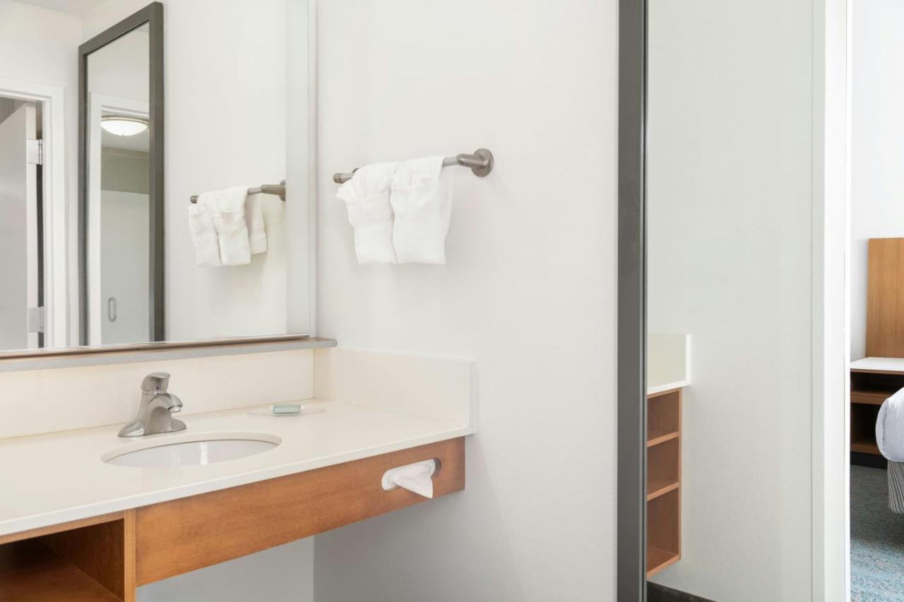 | SpringHill Suites Detroit Auburn Hills