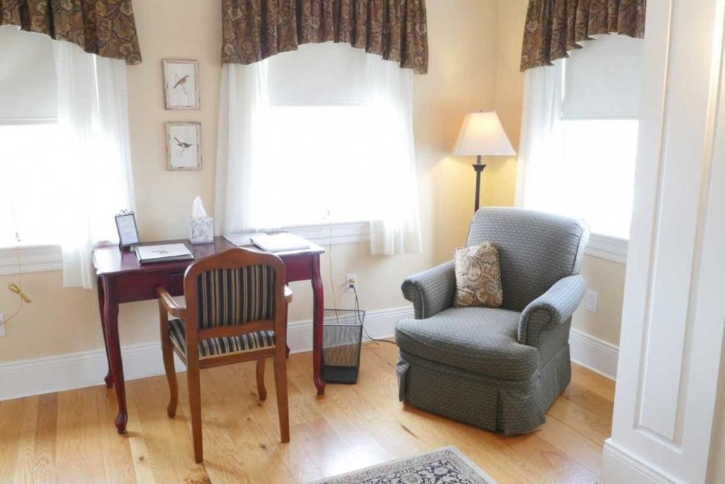  | Compass Rose Inn