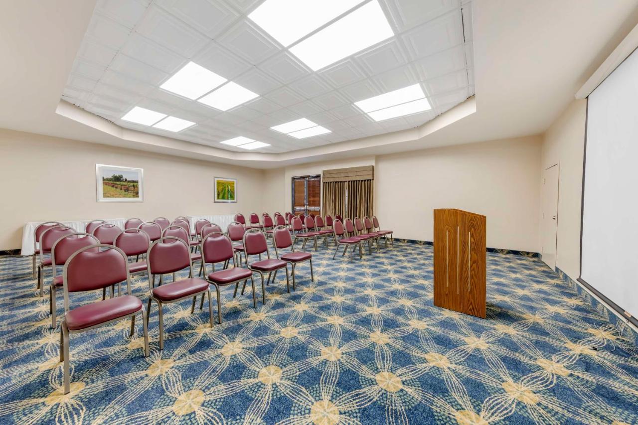 | Best Western Plus Heritage Inn Ontario Rancho Cucamonga