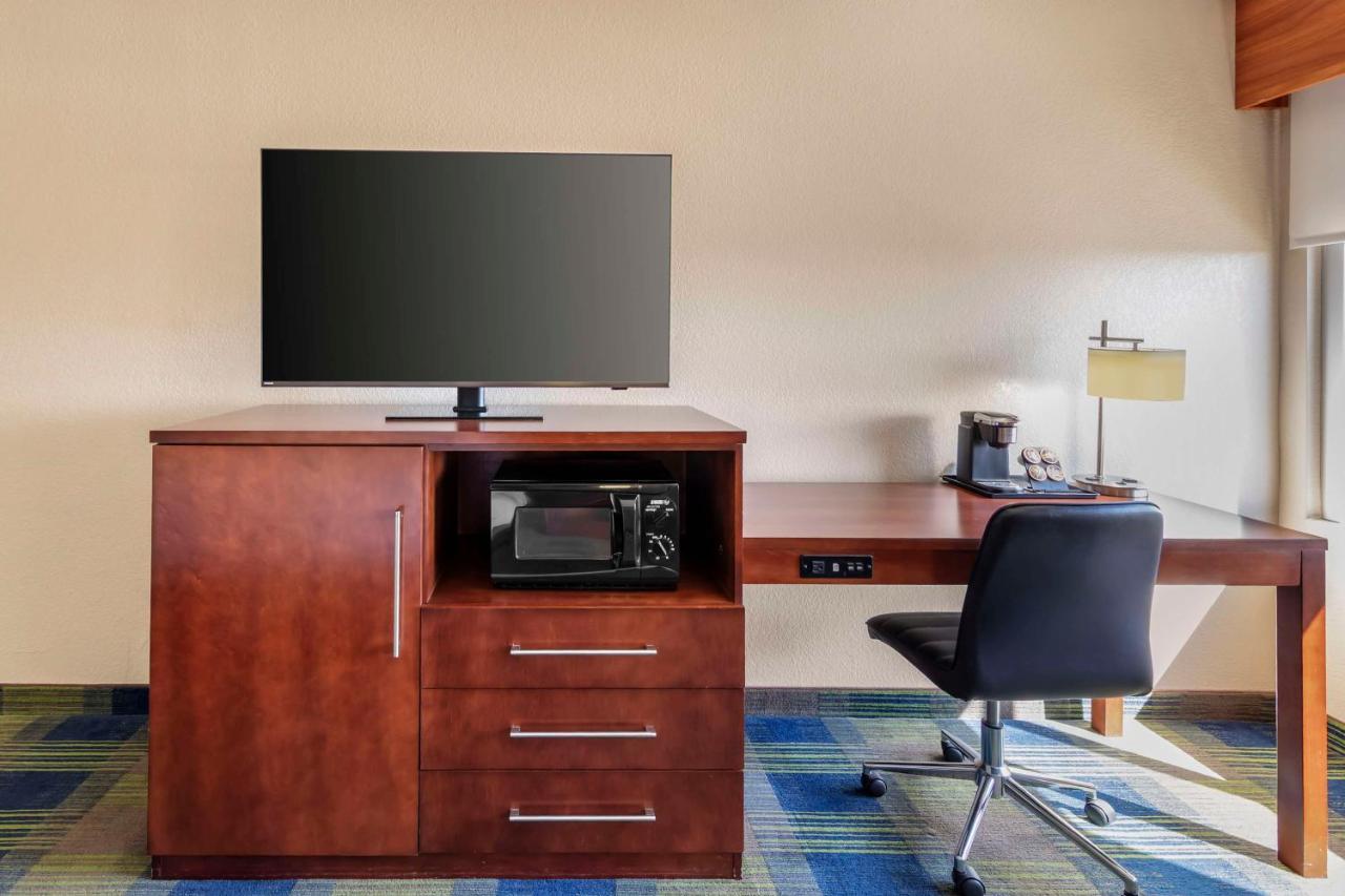 King Room - Non-Smoking at Best Western Plus Heritage Inn Ontario Rancho Cucamonga