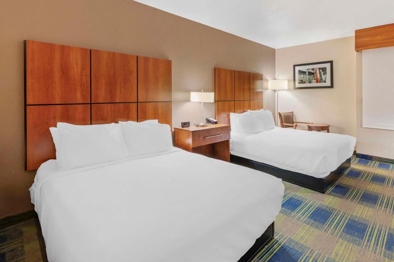 | Best Western Plus Heritage Inn Ontario Rancho Cucamonga