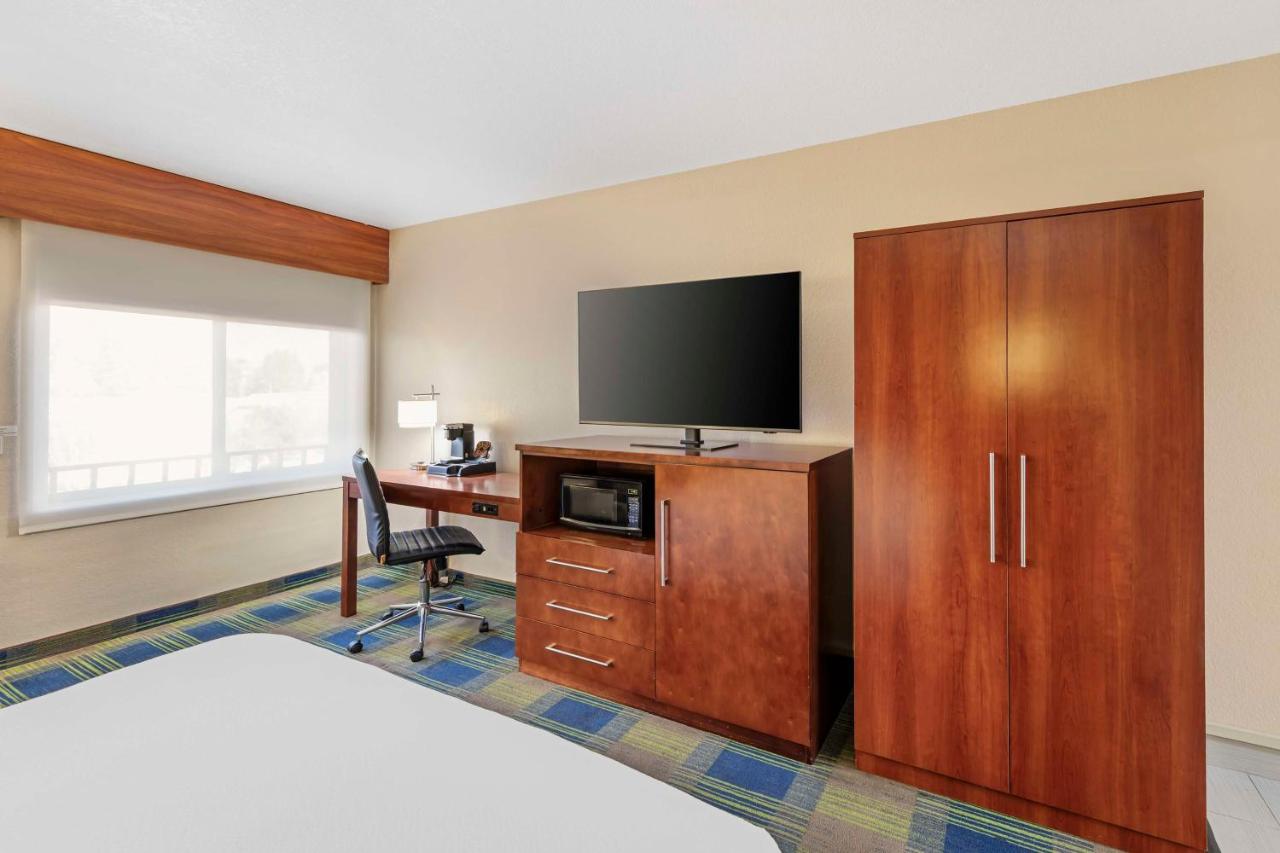 | Best Western Plus Heritage Inn Ontario Rancho Cucamonga