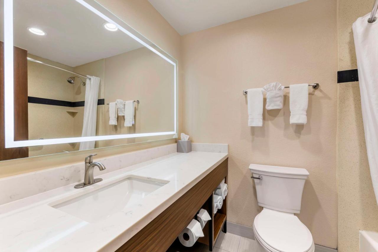 | Best Western Plus Heritage Inn Ontario Rancho Cucamonga