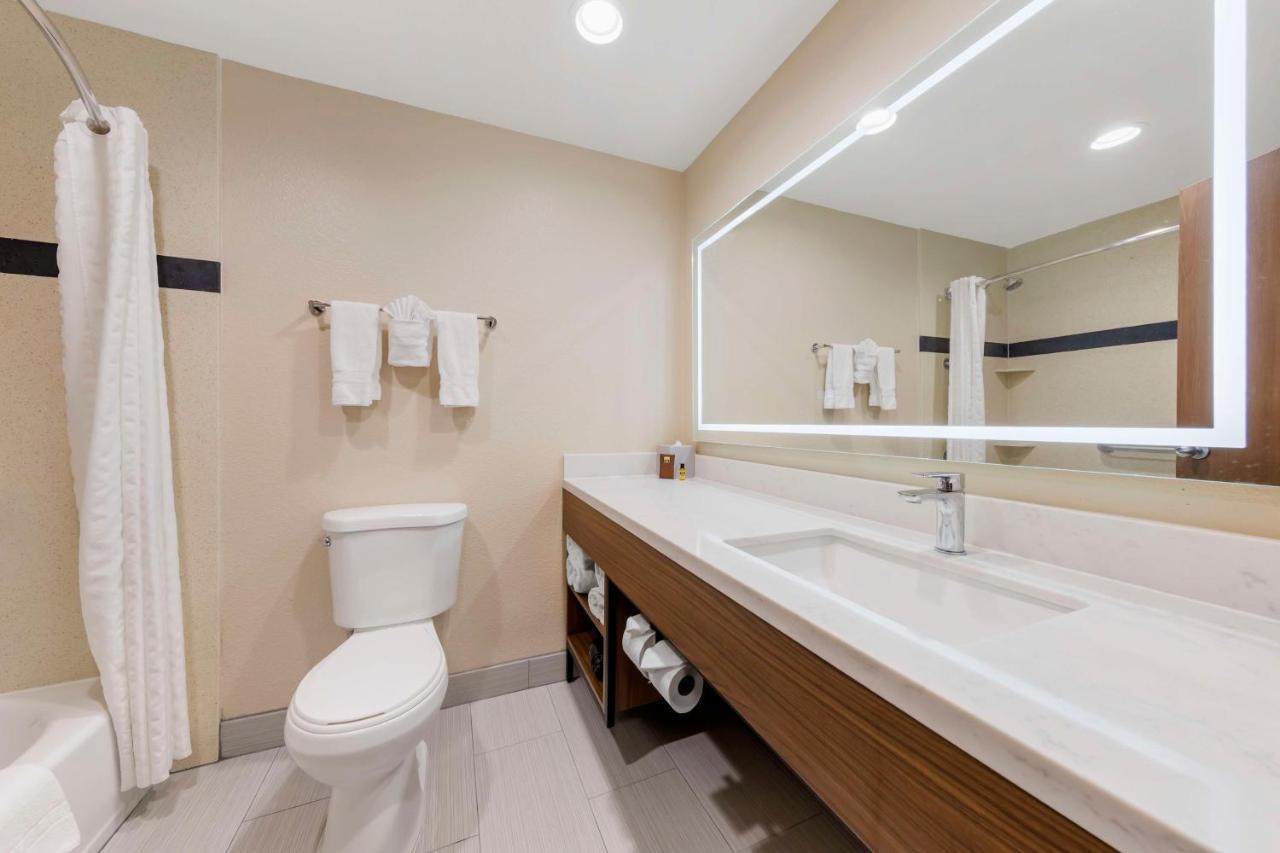 | Best Western Plus Heritage Inn Ontario Rancho Cucamonga