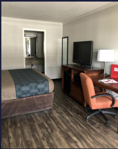 | Econo Lodge