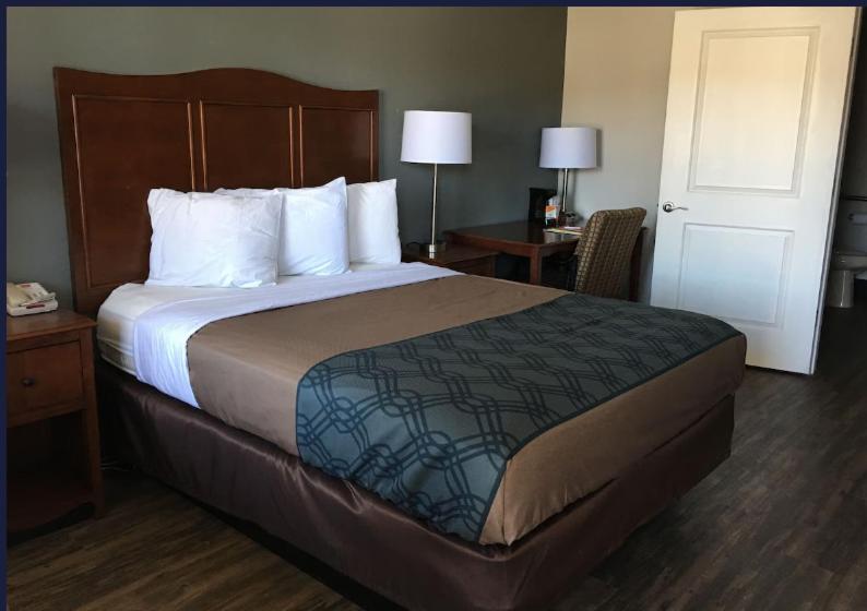 | Econo Lodge