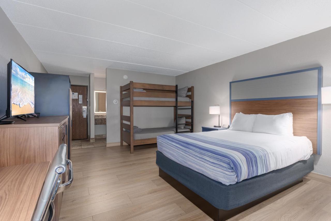 Executive Queen Room with Two Queen Beds - Non-Smoking at AmericInn by Wyndham New Richmond