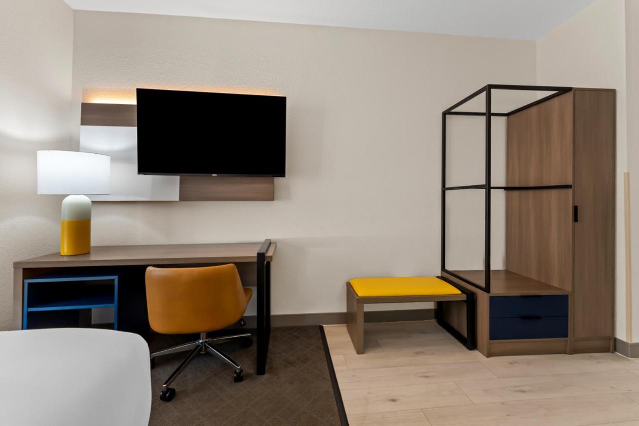 King Suite - Accessible/Non-Smoking at Comfort Suites Augusta Riverwatch