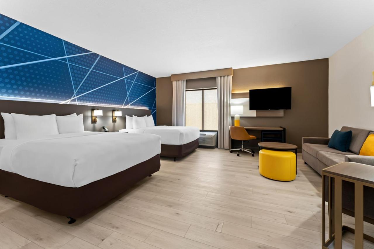 Queen Suite with Two Queen Beds - Accessible/Non-Smoking at Comfort Suites Augusta Riverwatch