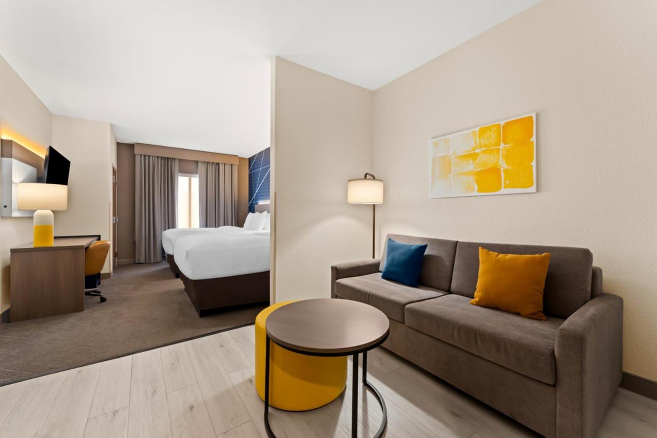Queen Suite - Non-Smoking at Comfort Suites Augusta Riverwatch