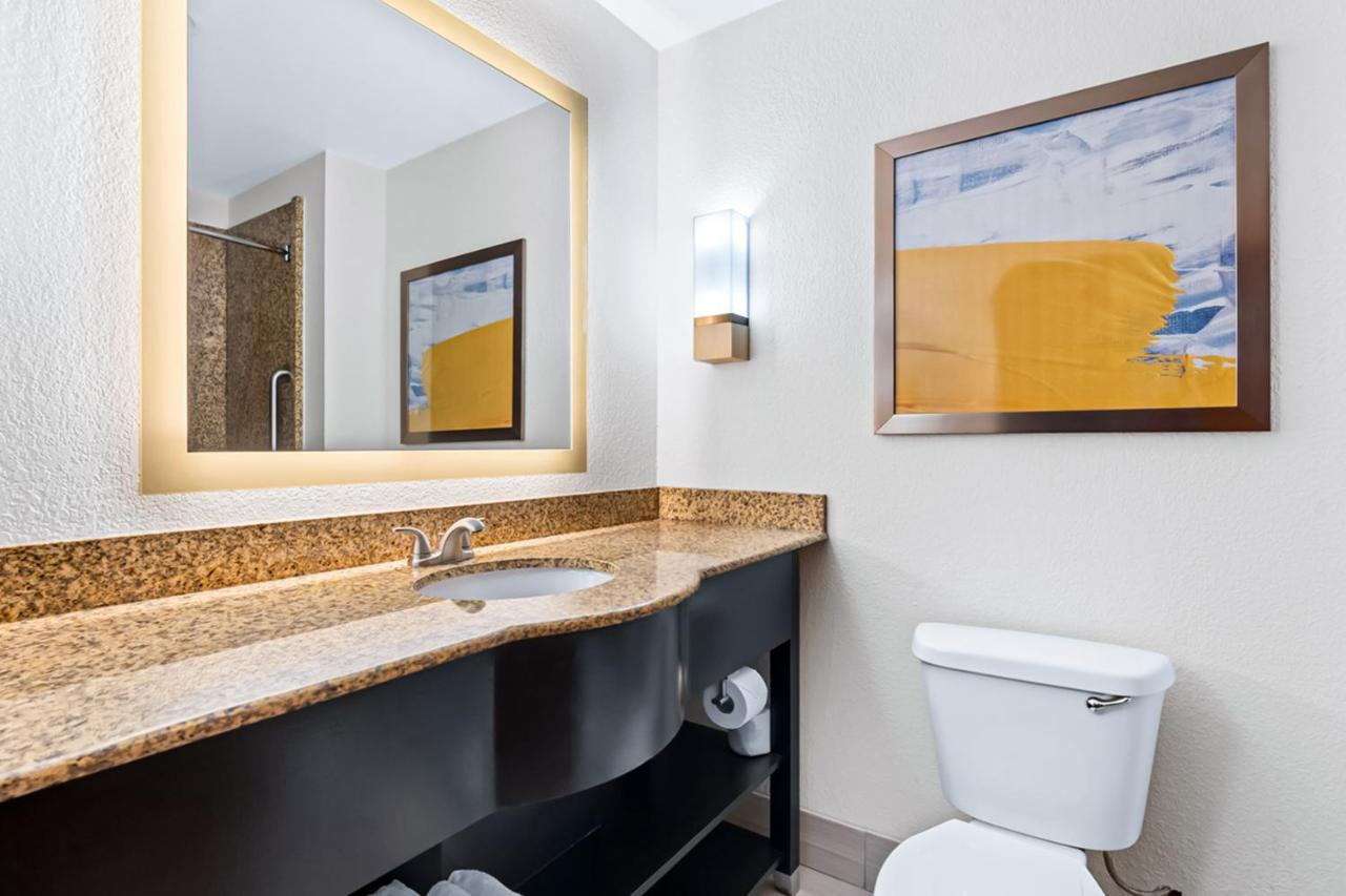 Queen Suite - Non-Smoking at Comfort Suites Augusta Riverwatch