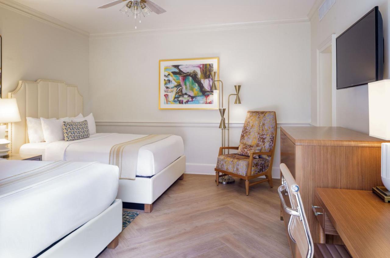 | Hotel Provincial