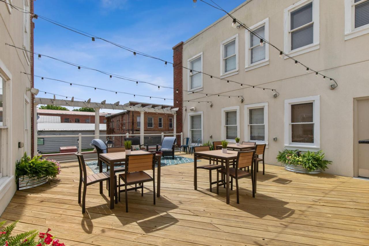 | Western Front Hotel