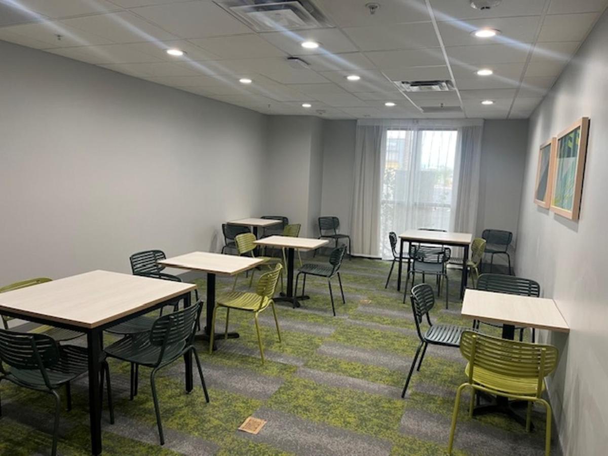 | Legacy Inn & Suites