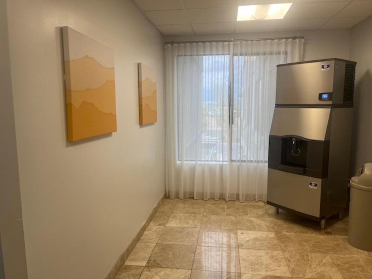 | Legacy Inn & Suites