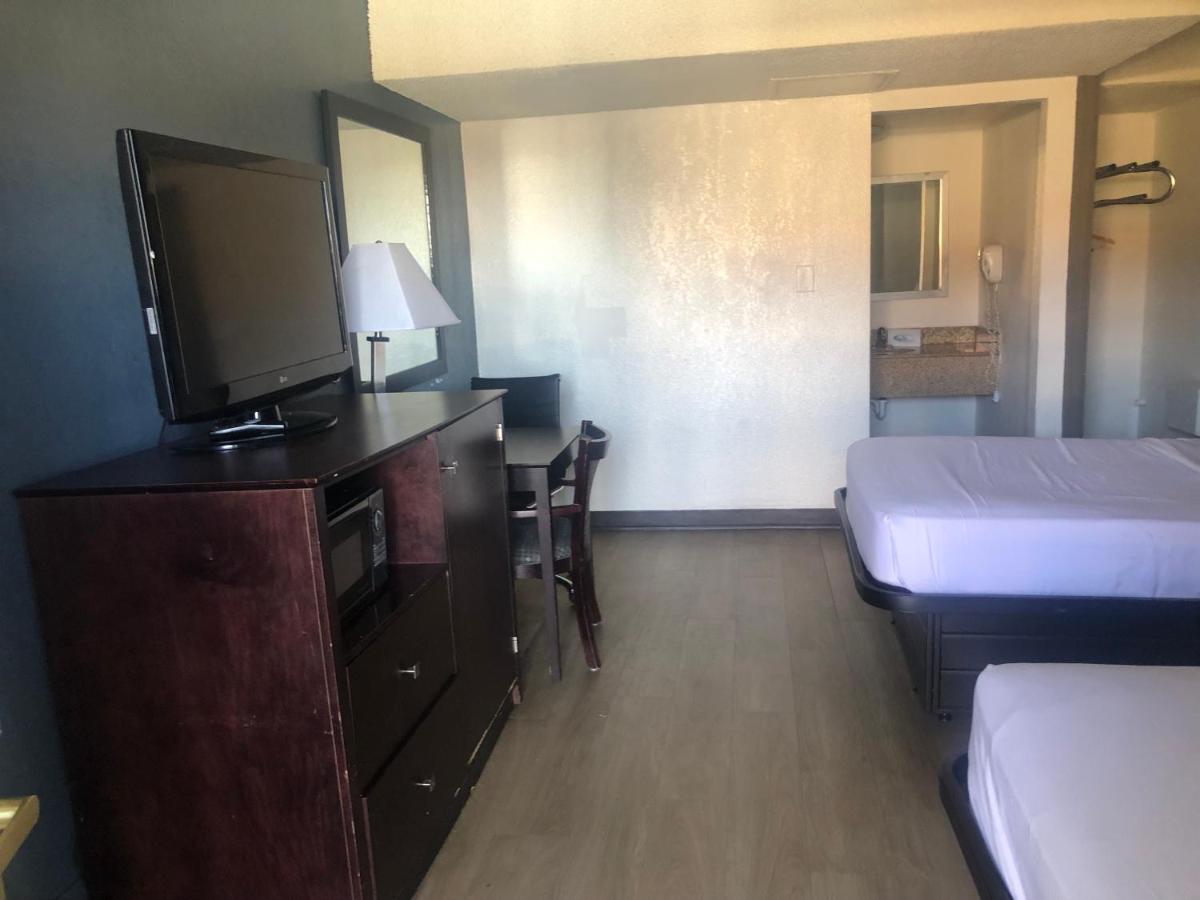 Double Room with Two Double Beds - Non-Smoking at Budget Inn Denver Downtown