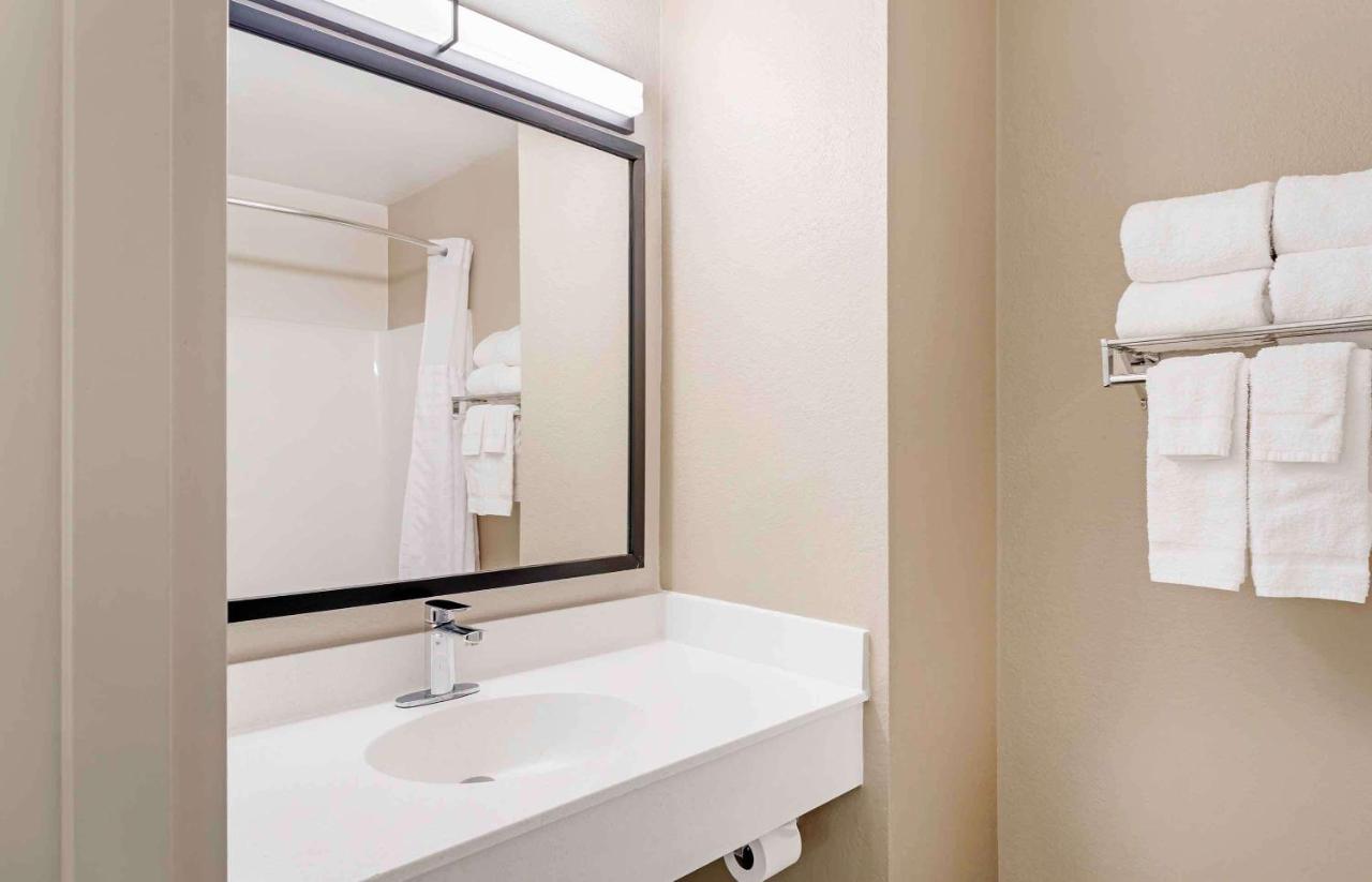 Studio with 2 Double Beds - Non-Smoking at Extended Stay America Suites Asheville Tunnel Rd