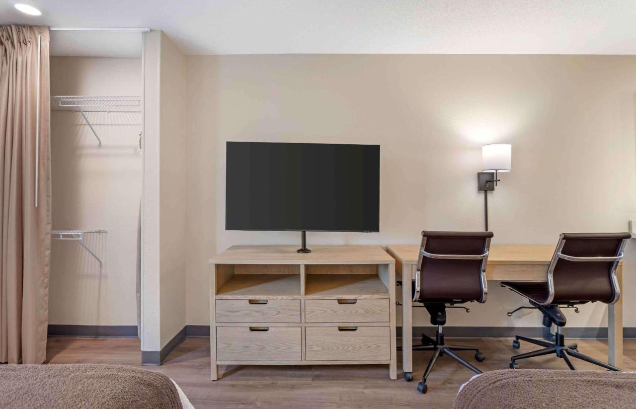 Room #51589309 at Extended Stay America Suites Asheville Tunnel Rd