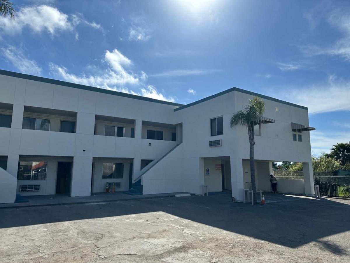 | Rodeway Inn Ventura