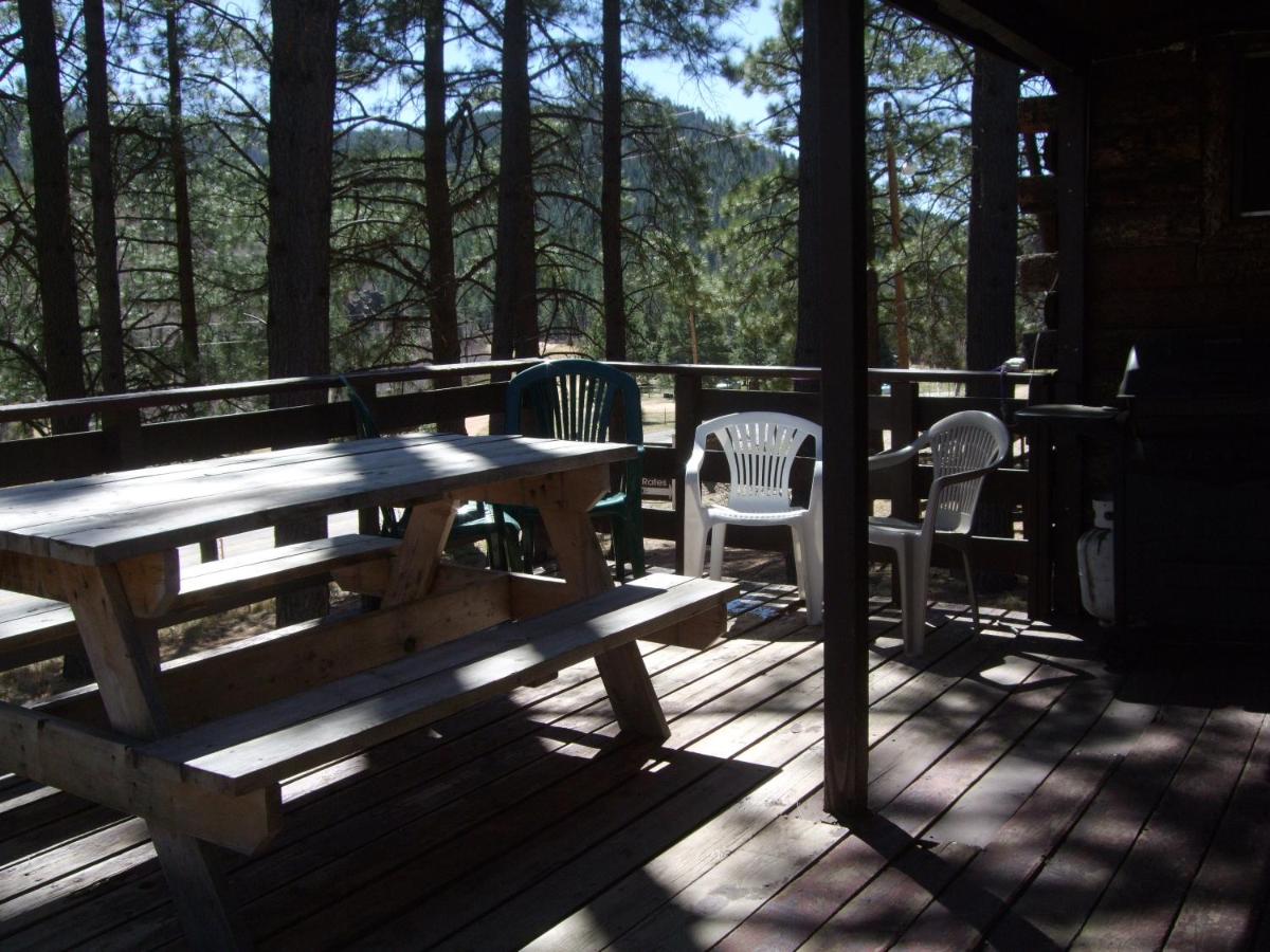 | Sierra Bonita Cabins and RV Park