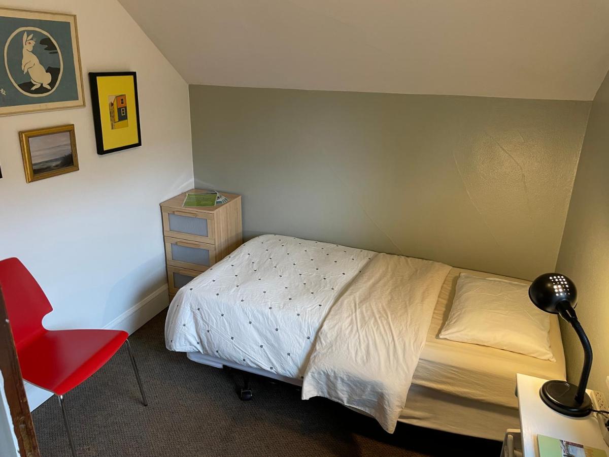 | Portland International Guesthouse