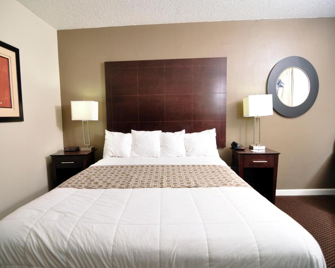 | Baymont by Wyndham Sandusky
