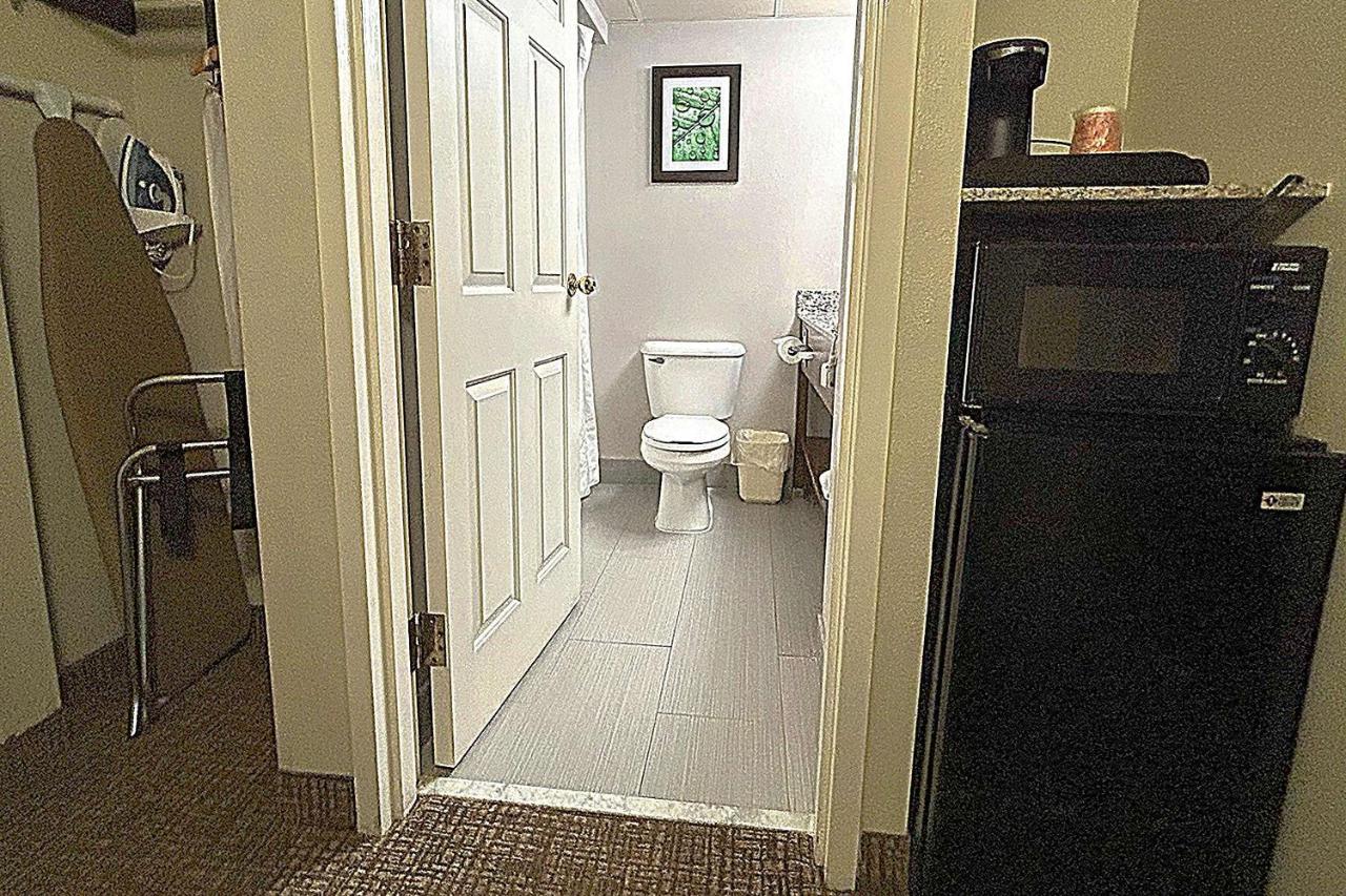 Double Room with Two Double Beds - Non-Smoking at Quality Inn & Suites Tarboro - Kingsboro
