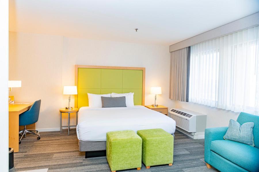 | The Inn at Longwood Medical