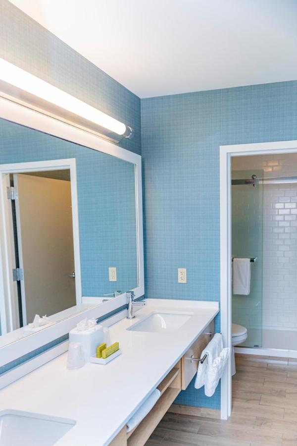 Junior Suite with King Bed at The Inn at Longwood Medical