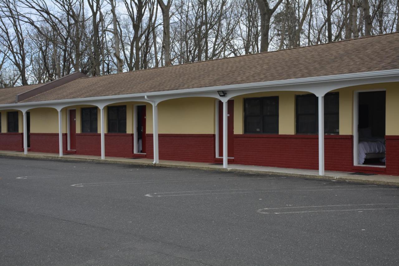 | Atlantic Inn and Suites - Wall Township
