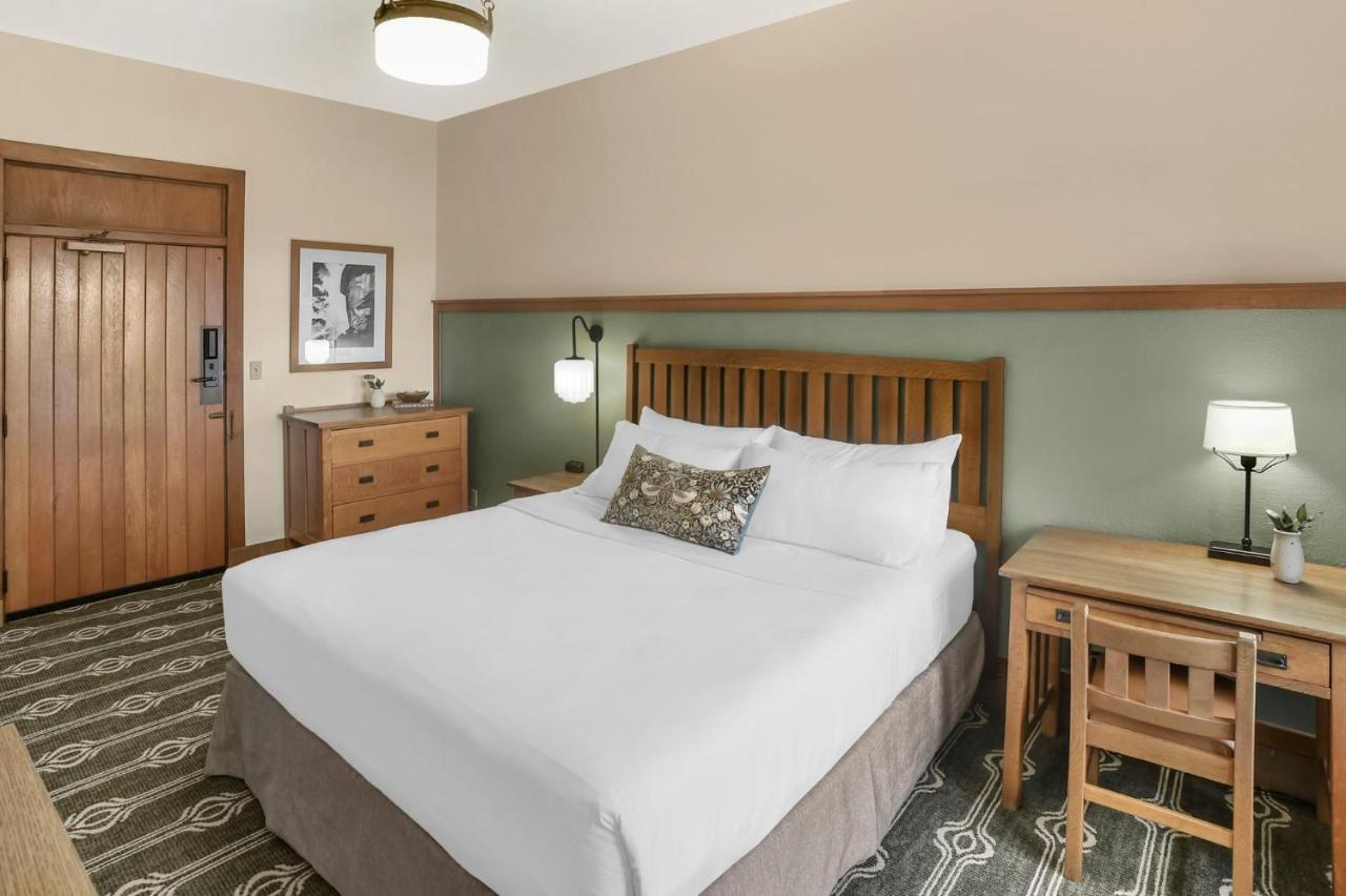 | The Omni Grove Park Inn