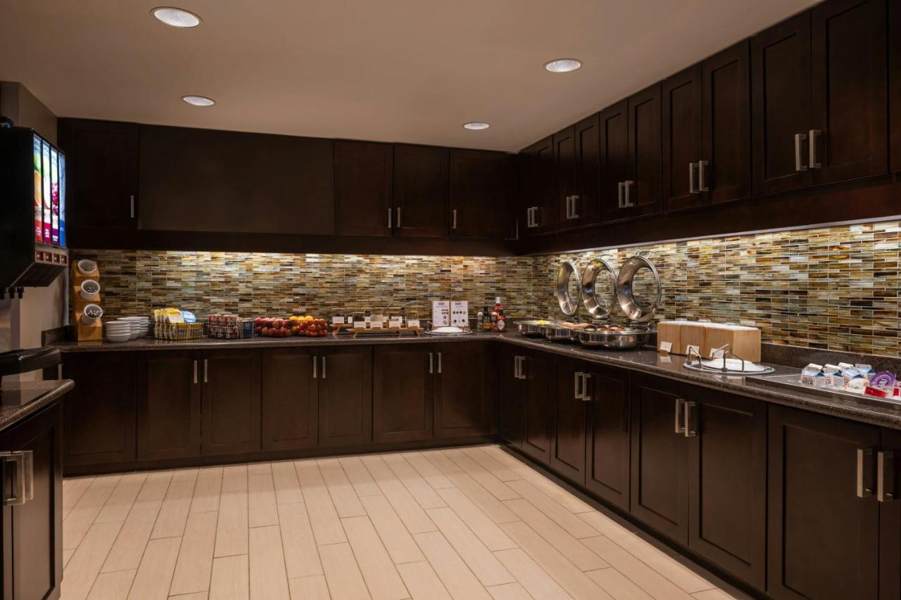 | Residence Inn by Marriott Akron Fairlawn