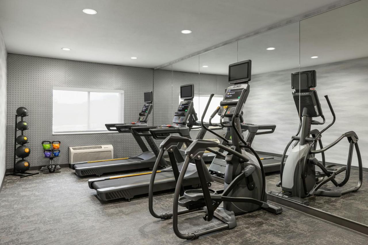  | Fairfield Inn & Suites Minneapolis St. Paul / Roseville