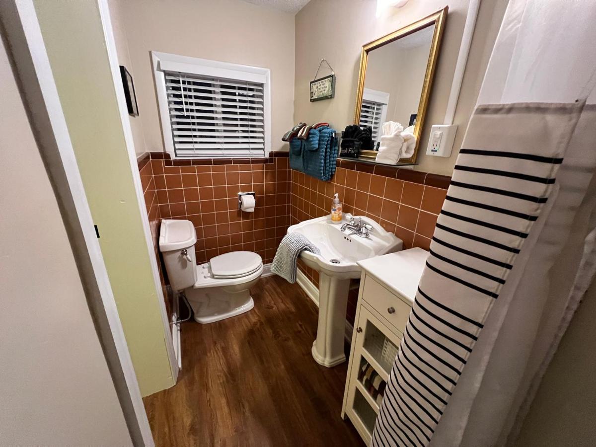 | Sherwood Court Cottages