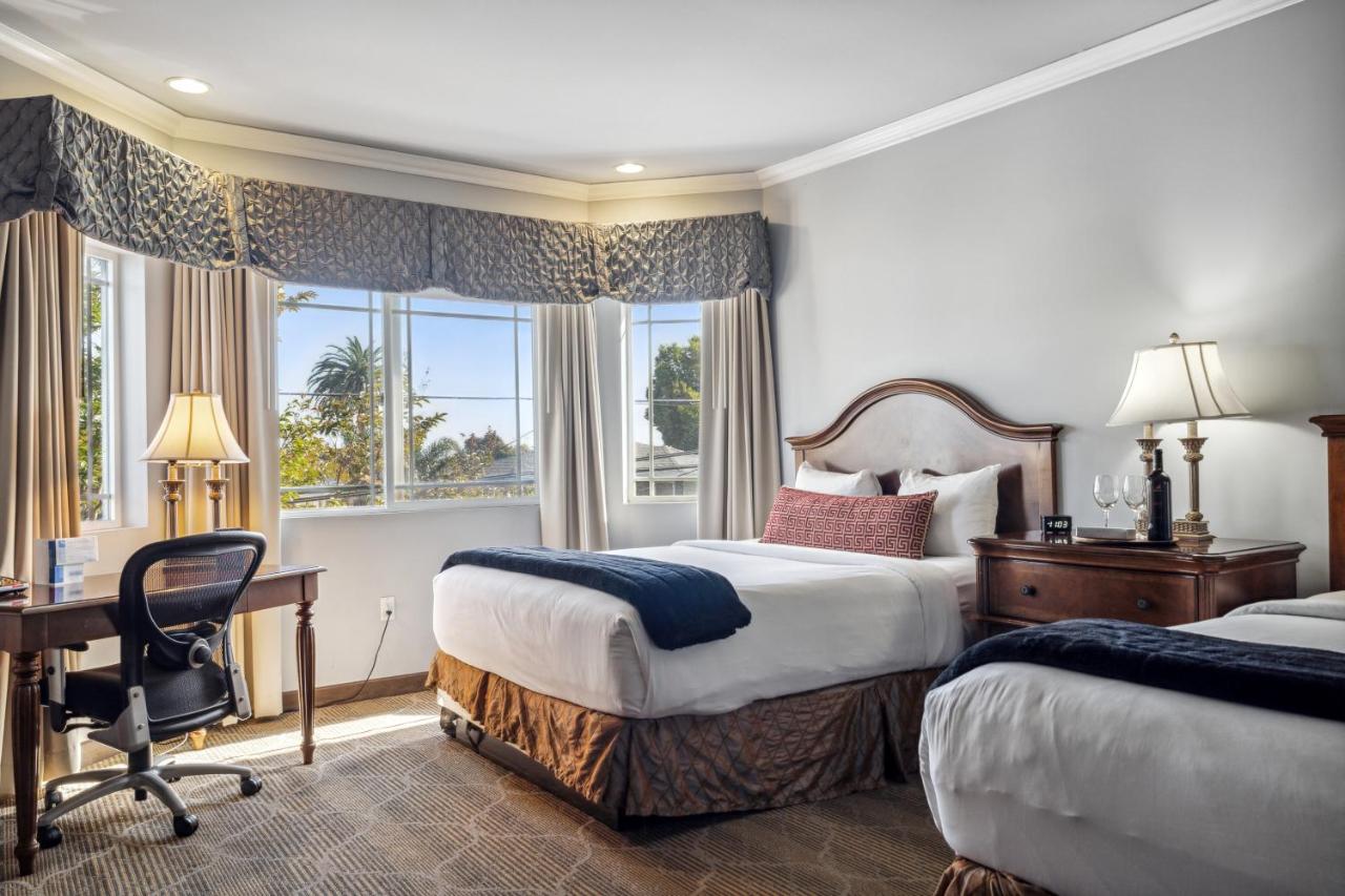 Room #2528507 at Villa Montes Hotel